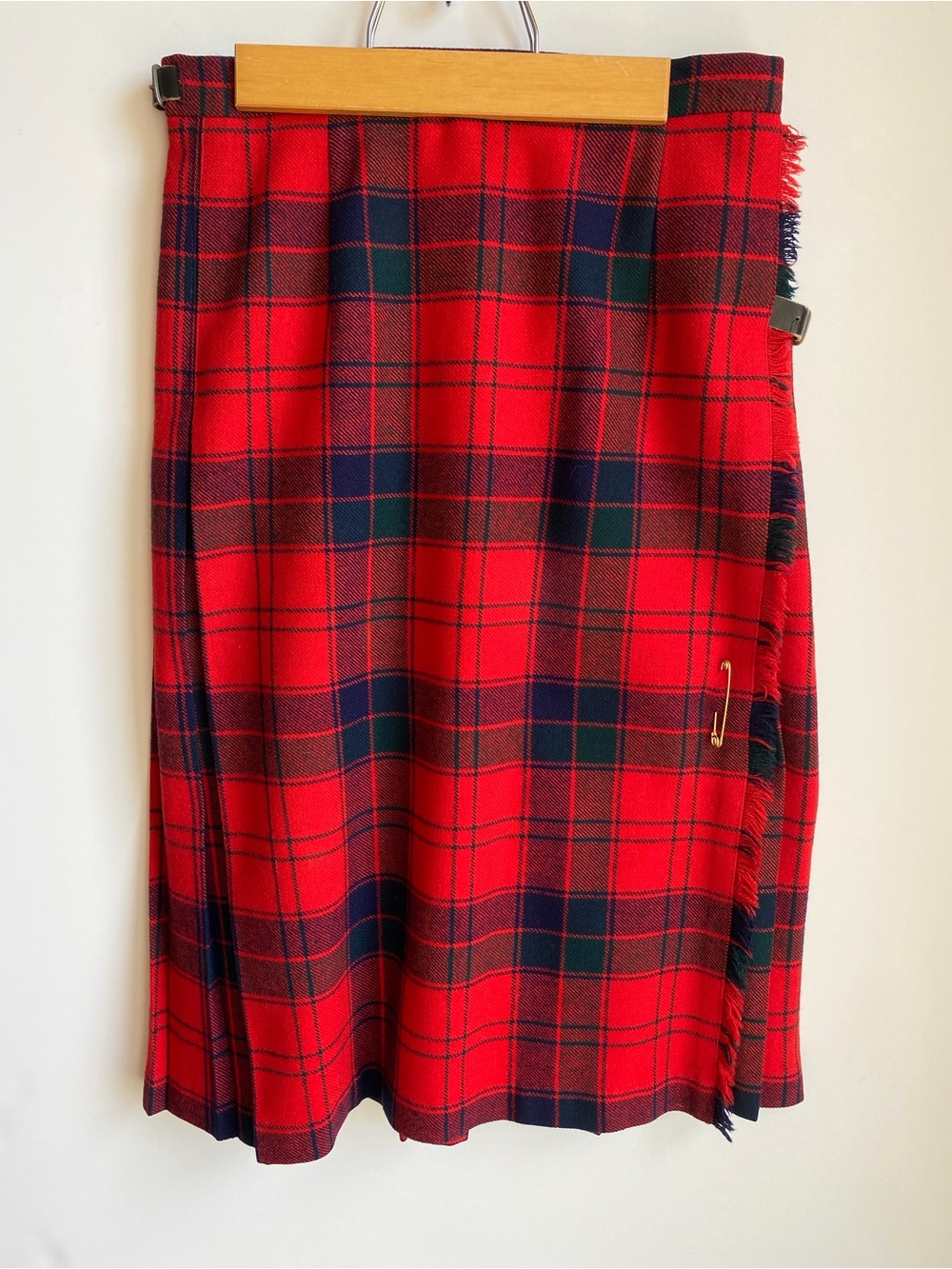 Vintage James Pringle New Wool Kilt Wrap Skirt Made in Scotland Size 8